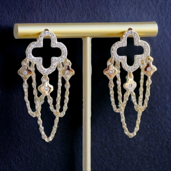Clover 14k Gold Plated Zircon Chain Earrings - Picture 3 of 5